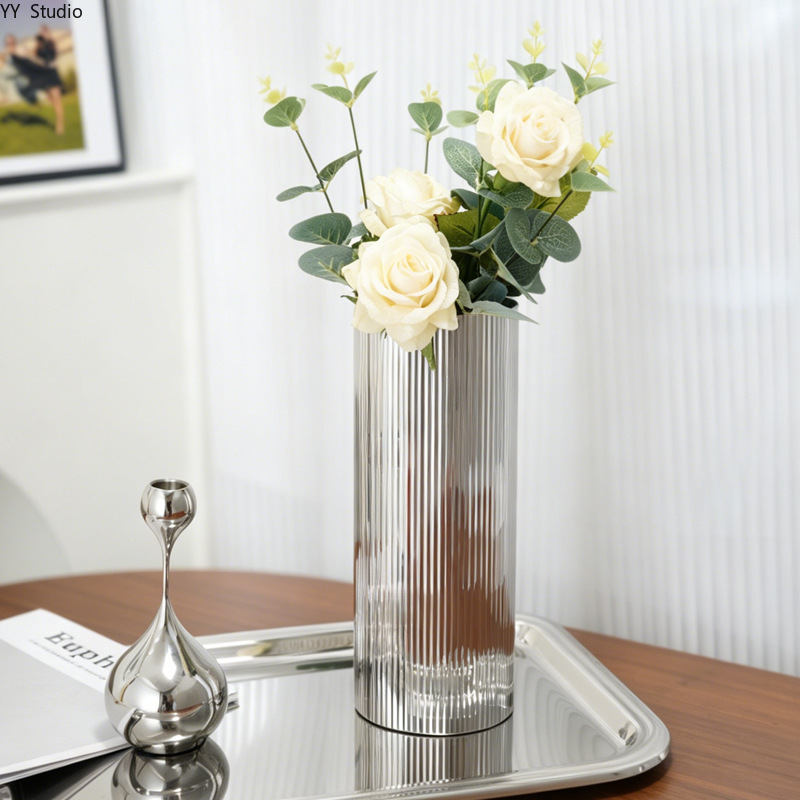 Desk Setup Minimalist - Vaso di Lusso in Acciaio Inossidabile,