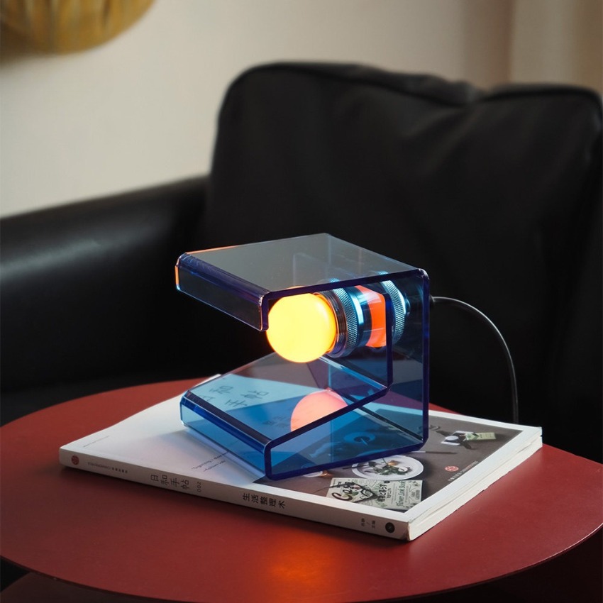 Lampada da Tavolo Moderna in A - Desk Setup Minimalist recensione e prezzo