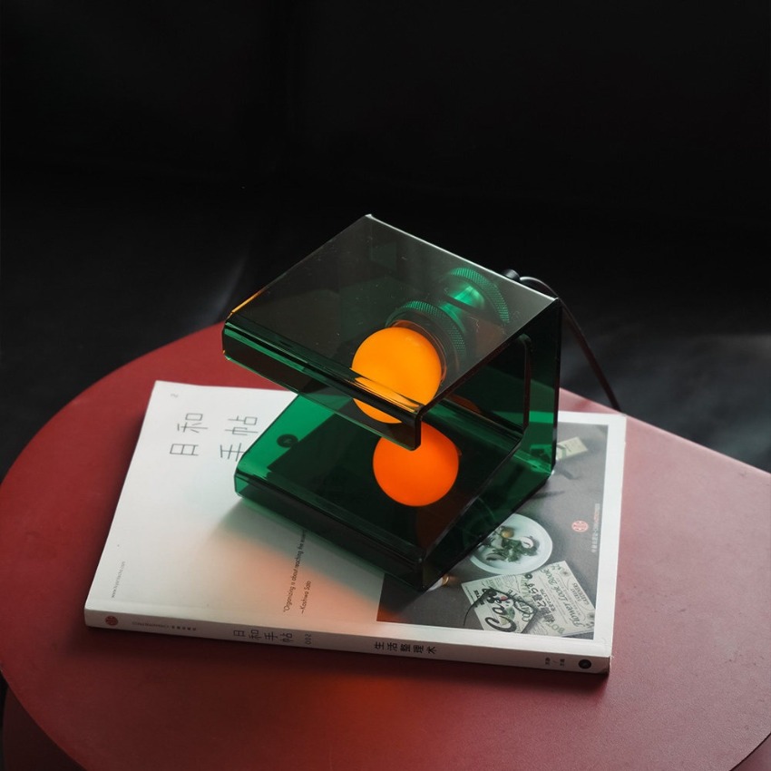 Lampada da Tavolo Moderna in A - Desk Setup Minimalist recensione e prezzo