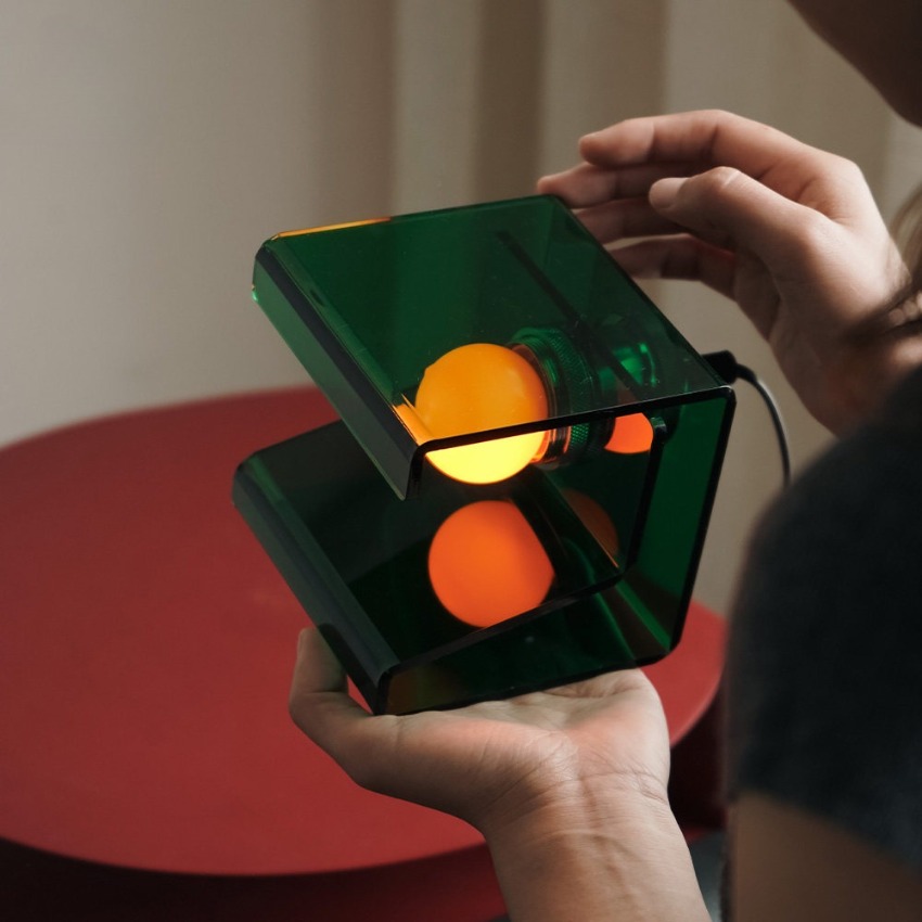 Lampada da Tavolo Moderna in A - Desk Setup Minimalist recensione e prezzo