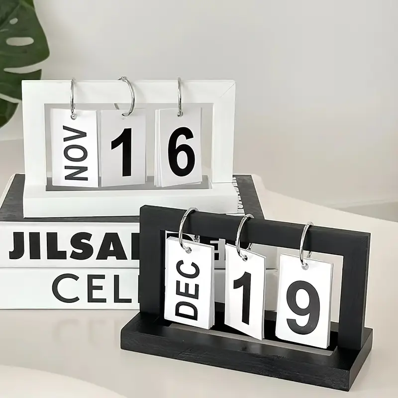 Calendario in Plastica Stile M - Desk Setup Minimalist recensione e prezzo
