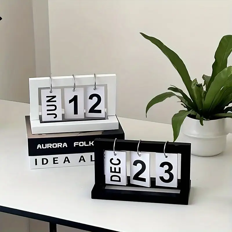 Calendario in Plastica Stile M - Desk Setup Minimalist recensione e prezzo