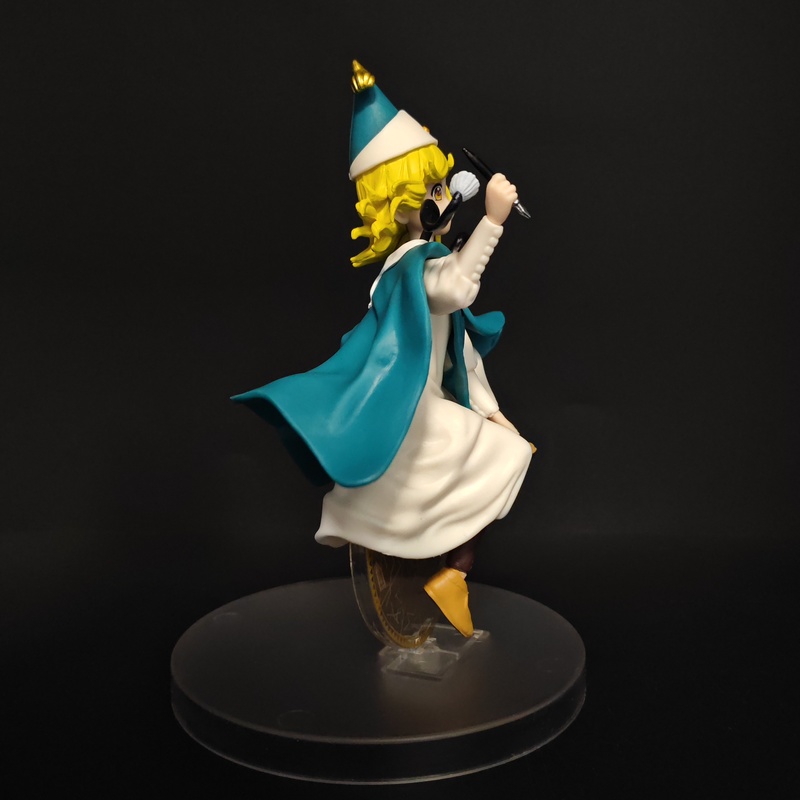 Statuetta Anime Witch Hat Atel - Desk Setup With Tv recensione e prezzo