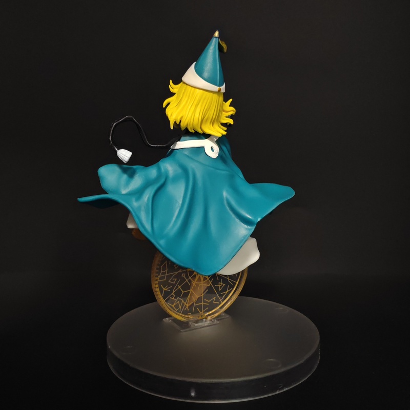 Statuetta Anime Witch Hat Atel - Desk Setup With Tv recensione e prezzo